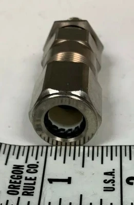 NEW Amphenol C10-730173-5B1
