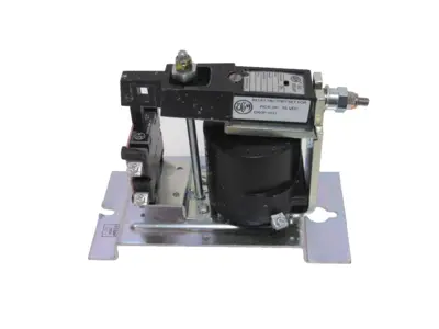 NEW EC&M KE0-11 RELAY 51017-056-51 51152-066-71 KE011