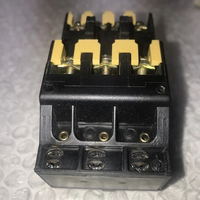 NEW Allen-Bradley 193-BSB12