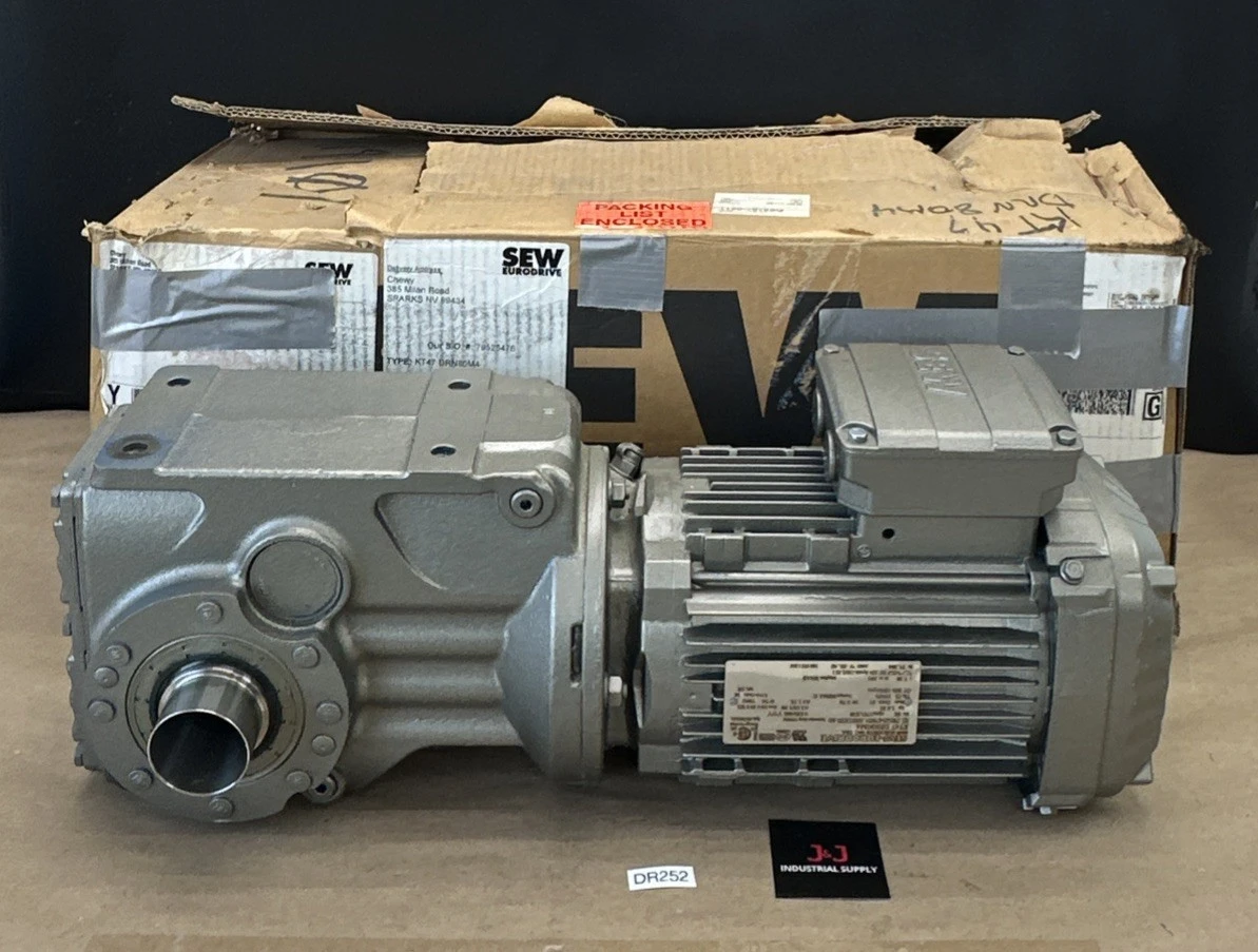 NEW SEW-EURODRIVE KT47 DRN80M4