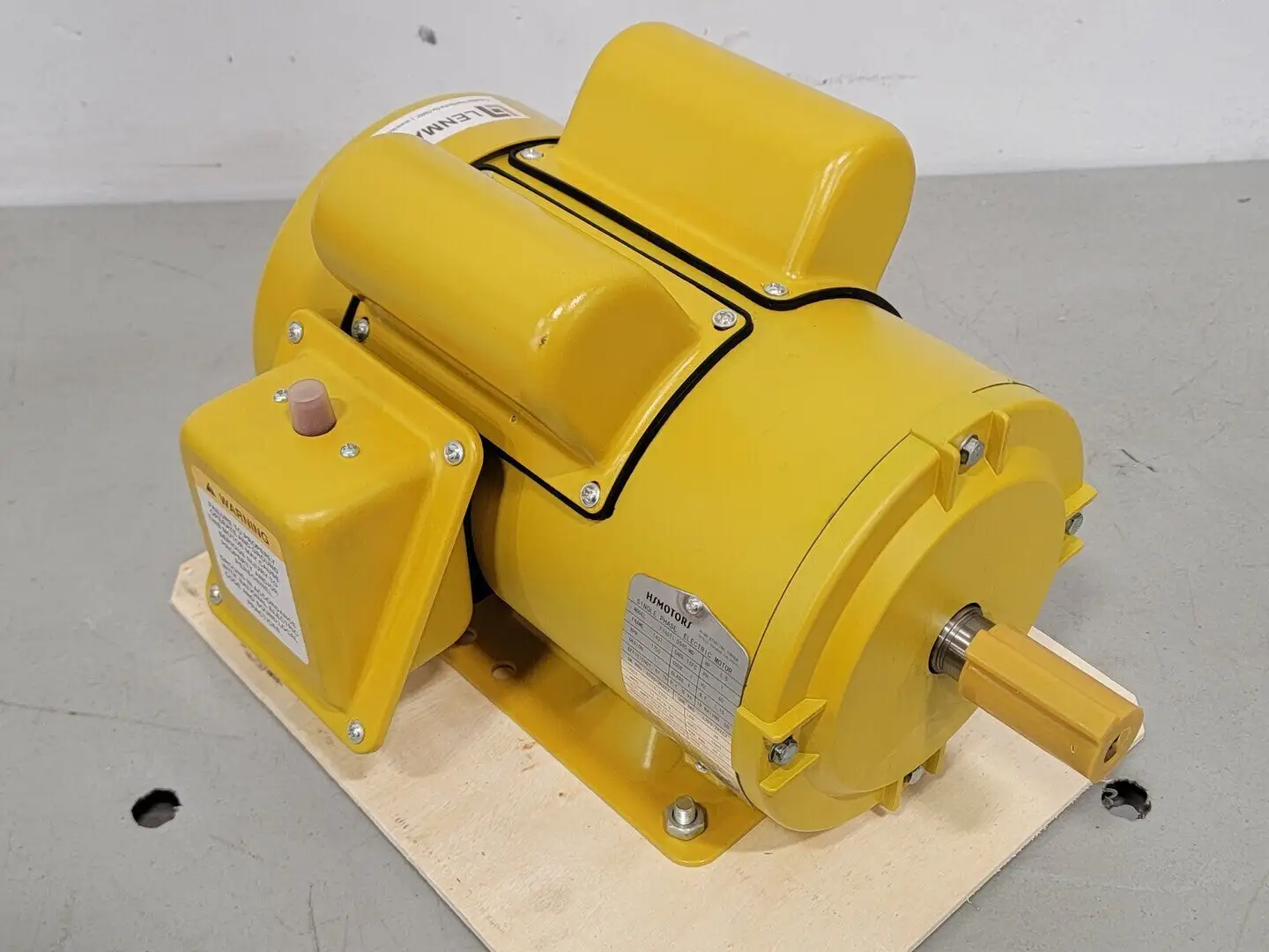 1.5 hp, 115/230 Volts, 1750 Rpm, 145T Industrial Electric Motor