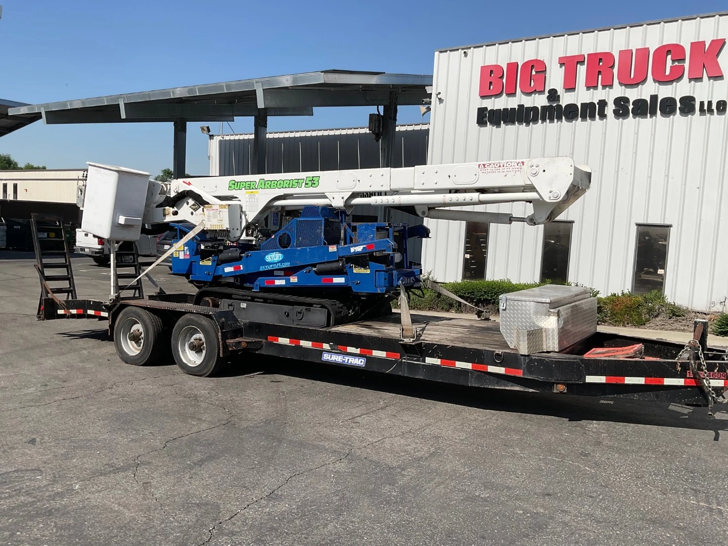 Used 2014 VERSALIFT SUPER ARBORIST 53 Crawler Boom Lifts California US | Big Truck & Equipment #1412242