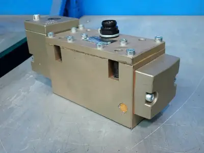USED ROSS CONTROLS 8476B6331