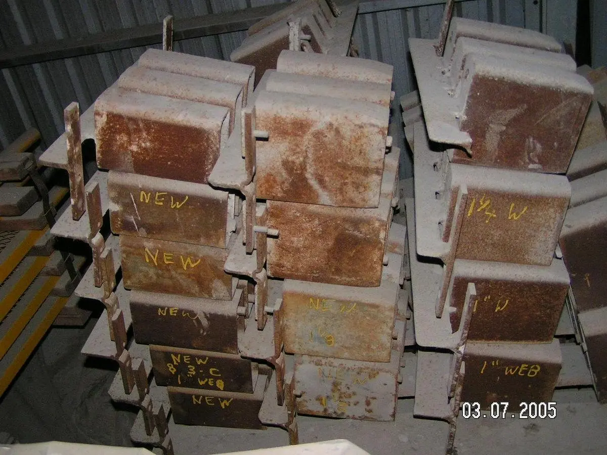 Used COLUMBIA 22 Block Making Machines Quebec CA | DIT Equip #1412407