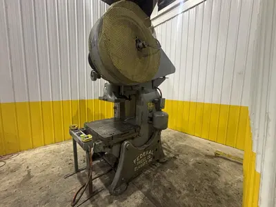 USED FEDERAL F55