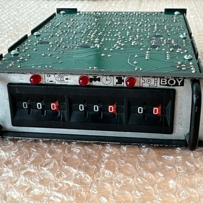 USED Schleicher Electronic Munchen 9364058