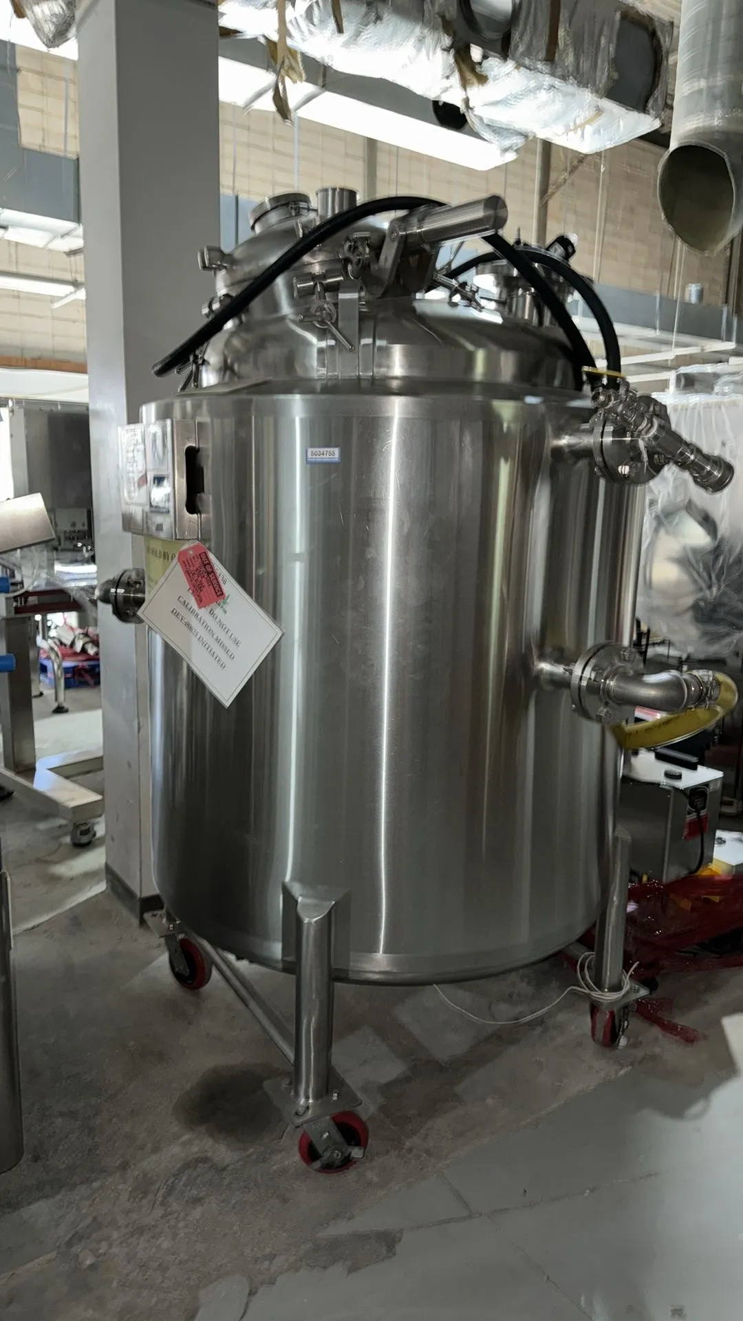 187 Gallon (750 Liter) Stainless Steel Jacketed Tank