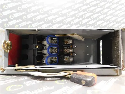 Square D QMJ361T Branch Switch Series E1 30A 600VAC 250VDC 20HP Used