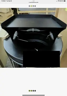 New* Outdoor Heavy Duty 36-Gal Trash Receptacle w/ Tray Top Rain Hood and Insert