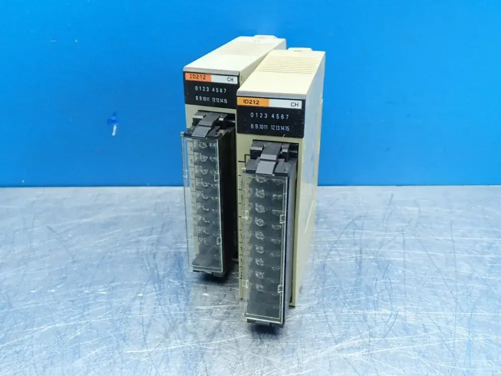USED OMRON C200HID212