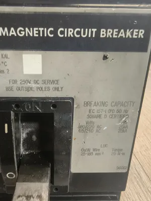 USED SQUARE-D KAL36175