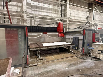2018 BRETON SMART-CUT S/NC 550 CNC Bridge Saws | STONE EQUIPMENT WAREHOUSE (1)
