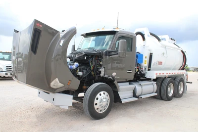 Used 2019 KENWORTH T880 Septic/Sewer/Vacuum Trucks Texas US | Roll Off Truck World #1491813