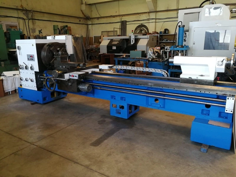 SARO Oil Country Lathe, in top condition