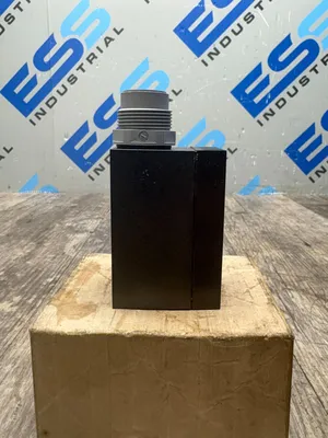 Used PARKER VS111-800-20 Misc Electrical & Power Parts South Carolina US | ESS Industrial Equipment Sales #1308947