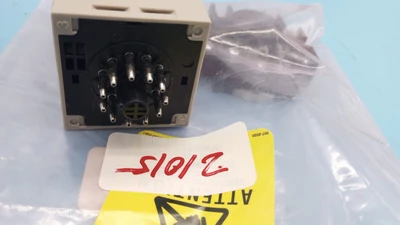 USED Omron H3CA-A Timer 24-240V AC/VDC U + OT11-PC H3CA-A