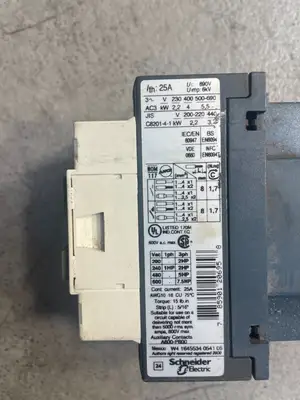 USED Schneider Electric Schneider Electric LC1D09