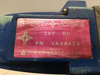 USED VICKERS DG3V72AE10JASM01Z