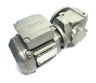 USED SEW-EURODRIVE RIGHT ANGLE GEARMOTOR, 35.1 GEAR RATIO, 3-PHASE