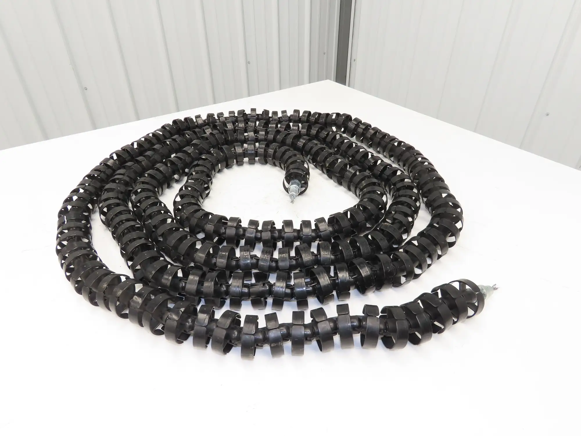 Kabelschlepp R056 1010.115 Energy Chain Cable Carrier Round POM 56mm OD 22' Long