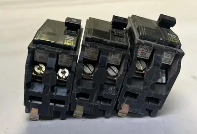 Used SQUARE D QOB230 Switchgears Ohio US | Surplus Asset Holdings #1185632