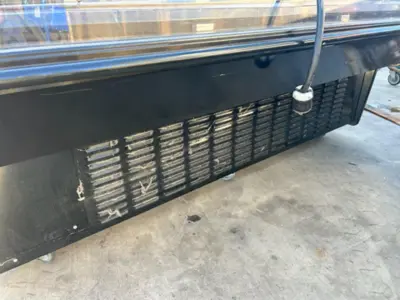 7-0044 Hussmann Open Self Contained Cooler