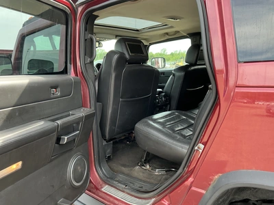 USED 2005 HUMMER H2