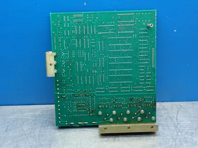 USED HAAS AUTOMATION 323051E