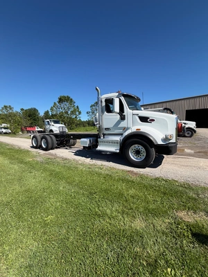2020 PETERBILT 567 Tractors & Trailers | VacSource (2)