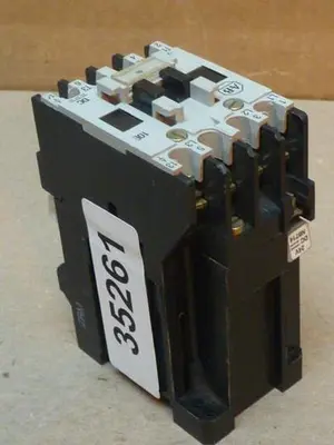 USED ALLEN BRADLEY 100-A09NZ.3 SER B
