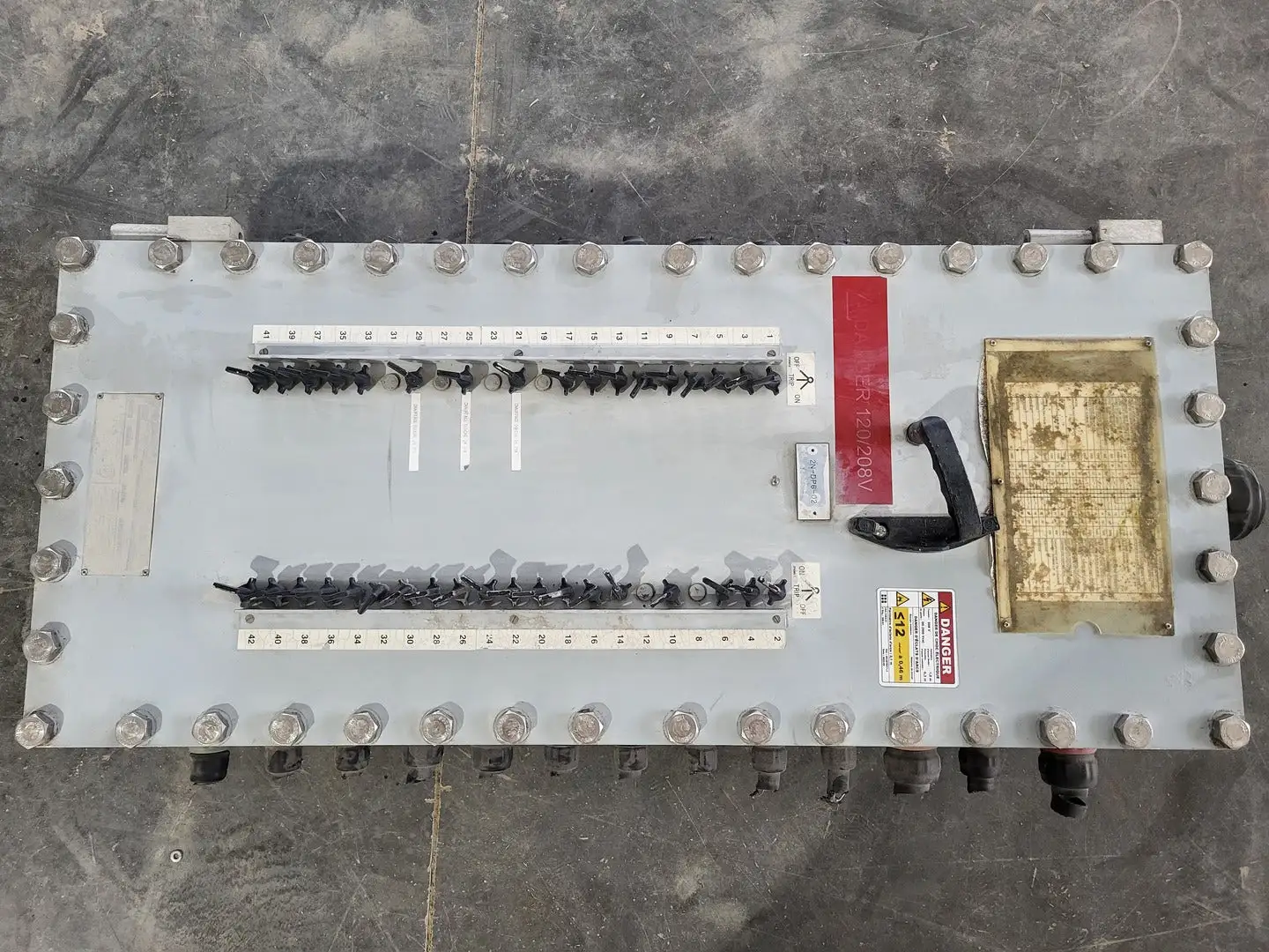 Used APPLETON XPE32252B.I146 Switchgears British Columbia CA | Lenmark #1427000