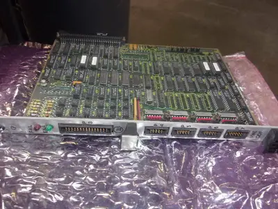 USED Universal Instruments 42004705-00
