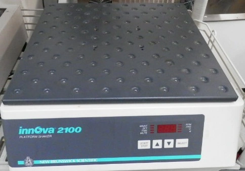 Used NEW BRUNSWICK SCIENTIFIC M1194-0010 Shakers California US | Biotech Equipment Sales #1464695