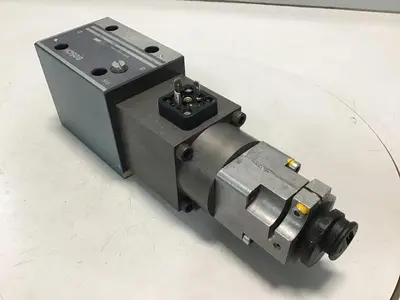 USED BOSCH 0 811 403 001