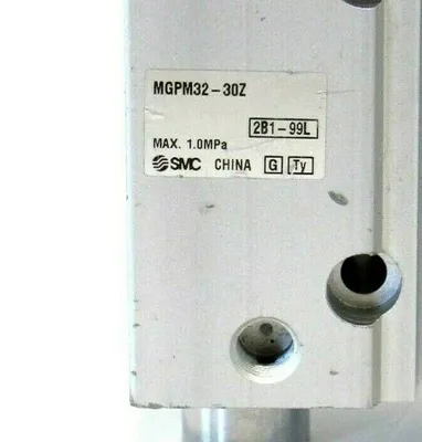 NEW SMC MGPM32-30Z CYLINDER MGPM3230Z