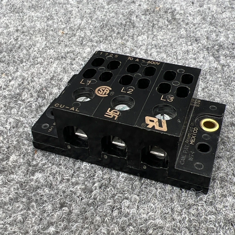 Used Eaton Bussmann 1725-3 Terminal Blocks California US | Davliegogo LLC #1707612