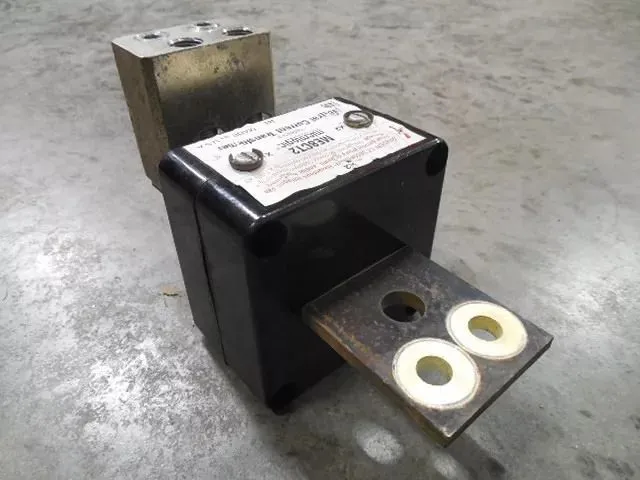 USED Neutral CT or Neutral Current Transformer Square D ME8CT2 Micrologic Series 3