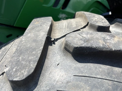 USED 2014 JOHN DEERE 6150R