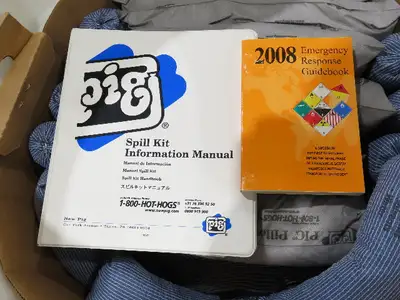 PIG 65 Gal Overpack Salvage Drum Oil Spill Kit