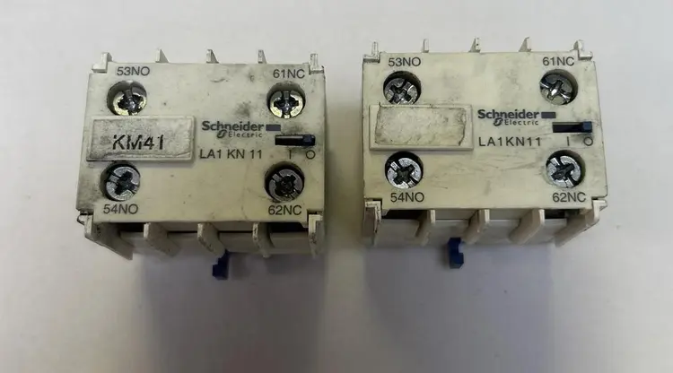 Used SCHNEIDER ELECTRIC LA1KN11 Miscellaneous Equipment (Electrical & Power) | Surplus Asset Holdings #1193580