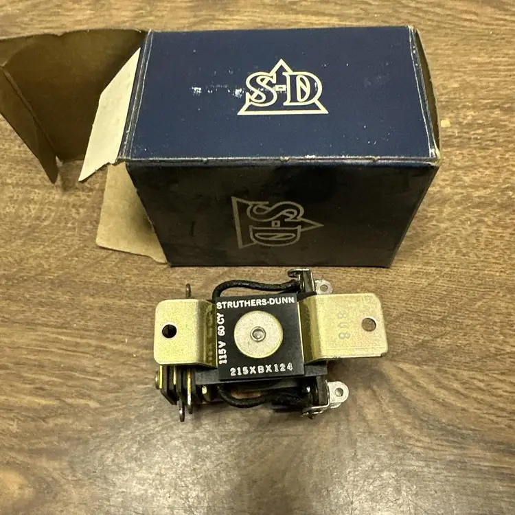 New | in-Stock STRUTHERS-DUNN 215XBX124 Miscellaneous Equipment (Electrical & Power) Ohio US | Surplus Asset Holdings #1238761