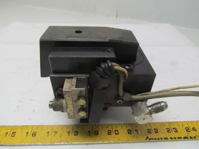 Used SR ENGINEERING _UNKNOWN_ Parts (Hydraulics and Pneumatics) | Arrow Industrial #635744