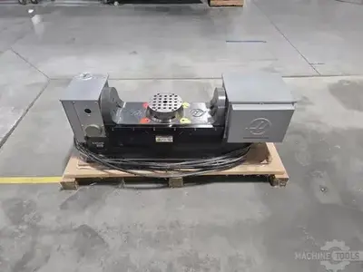 USED 2010 HAAS TR210