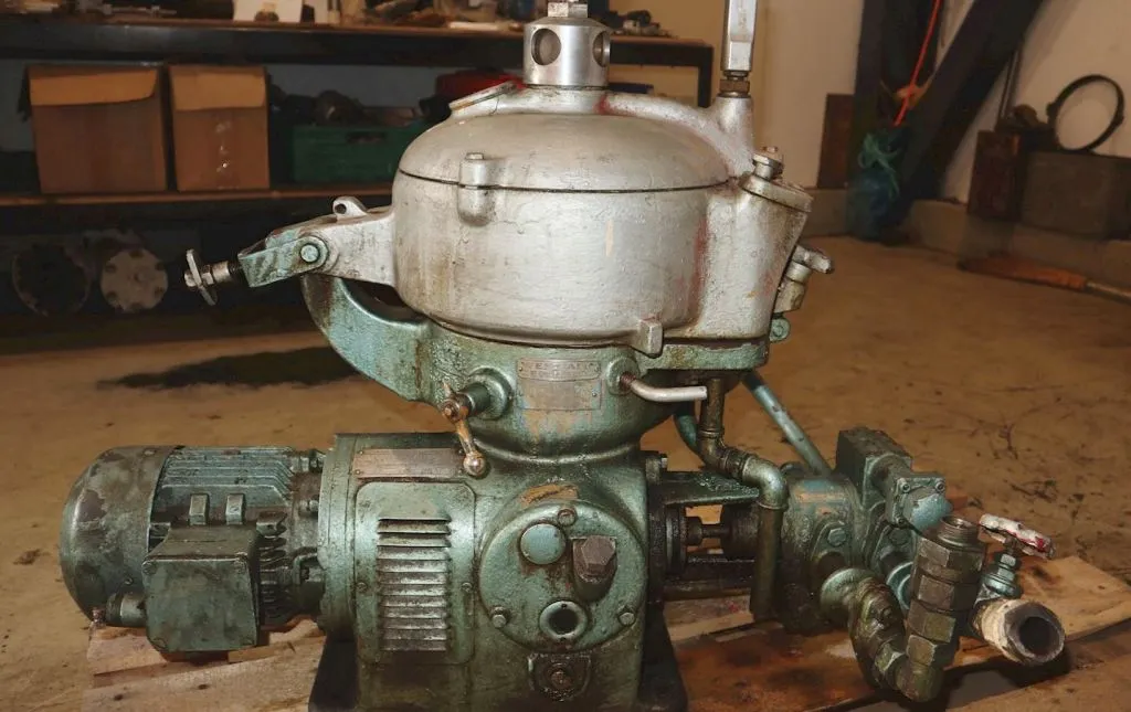 Westfalia OTA 2-00-066 oil purifier, SS.