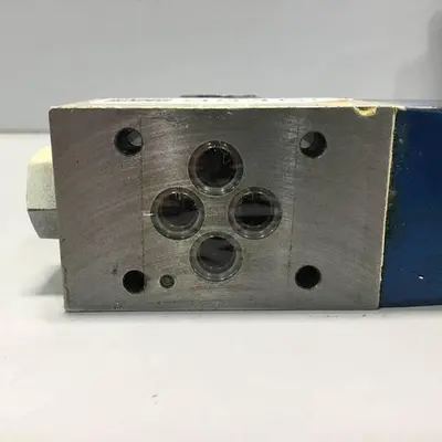 USED VICKERS DG4V32AMP7H750