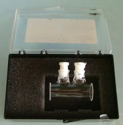 QTY. 1. VWR INTERNATIONAL SPECTROMETER CELL ULTRAV...