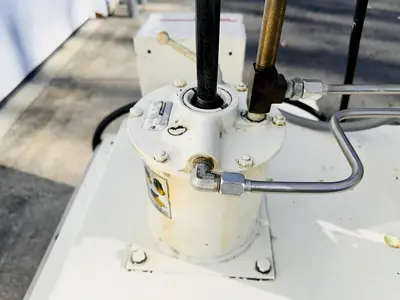 USED 1995 ROSS LDM-1