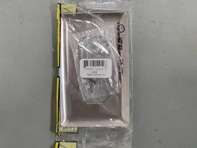 USED PASS & SEYMOUR SS8