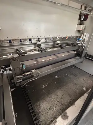 Bystronic AFM EP 31-100 3m x 100 ton Press Brake
