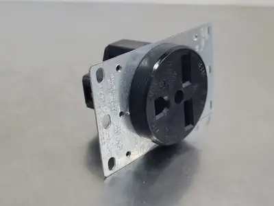NEW LEVITON 5372